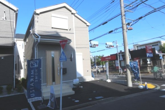 【Cradle garden】小平仲町第６の外観|小平市立小平第十四小学校徒歩９分＆小平市立小平第一中学校徒歩２分♪