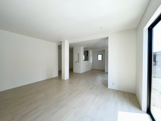 長野市川中島町四ツ屋の居間・リビング