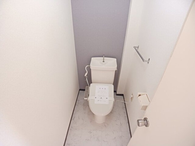 【トイレ】 | ドミール三ヶ森 | ゆったりとした空間のトイレです