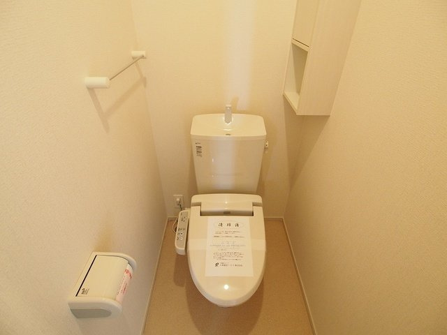 【トイレ】 | ＯｎｅＬｏｖｅ | 清潔感のあるトイレです