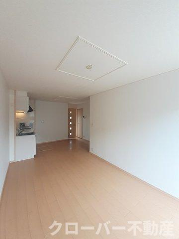 アースＣの居間・リビング