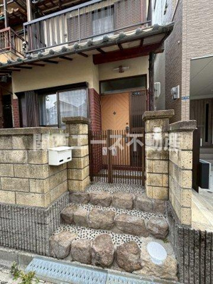 【エントランス】 | 四条町貸家