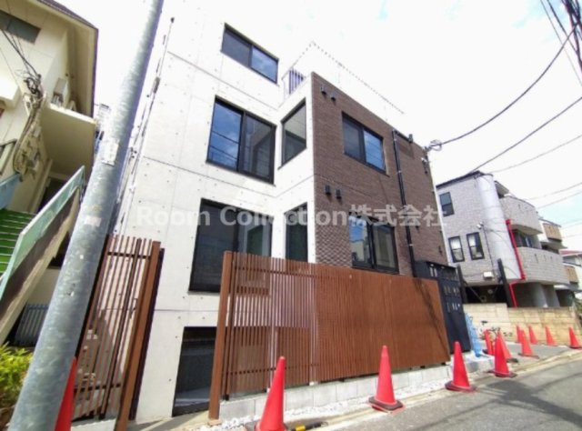 アヴァンタージュ中野EAST