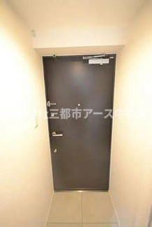 【玄関】 | ベルフェリーク西小山 | ベルフェリーク西小山　は三都市アース中延店へお任せください！　ご内覧可能なお部屋は物件現地お待ち合わせご案内可能です！