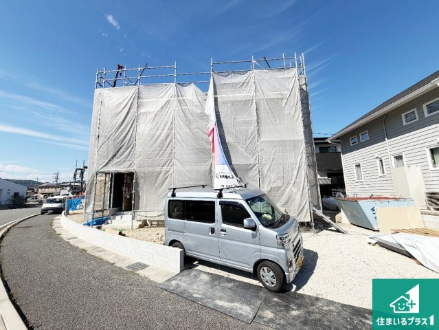 加西市北条町西高室　第6期　新築一戸建ての外観|周辺は落ち着いた街並みの住宅地！子育てがしやすい住環境です！まだ未完成ですが、現地でしかわからない事もございます。是非一度ご覧ください。