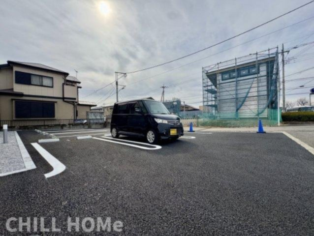 シーズンハイツの駐車場|他社様掲載物件もまとめてご紹介、ご案内可能です(^^)/