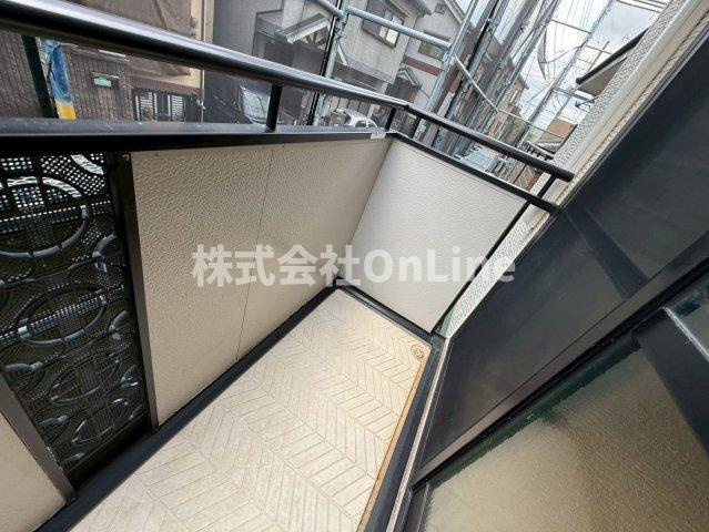 セジュール山の手のバルコニー
