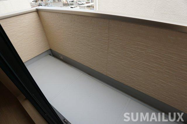 熊本市中央区渡鹿１丁目のアパートのバルコニー