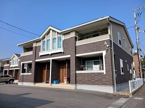 コンフォーティア徳大前Ａの外観|外観は落ち着いています