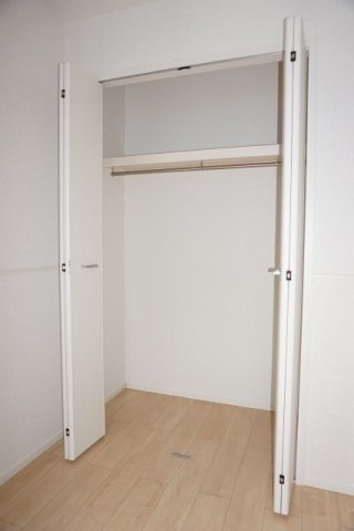 コンフォーティア徳大前Ａの収納|たっぷりとした収納スペースです