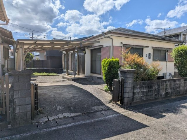 吉村町別府原甲の外観