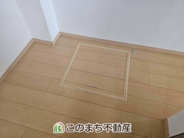 ハートフルタウン宇都宮市鶴田町2488番の収納|床下収納は意外と容量があり、日常のストックにも大活躍です♪