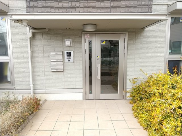 アークヨサミのエントランス