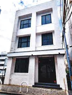 足代新町店舗事務所