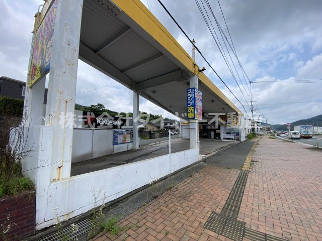 飯塚市中の店舗事務所の外観