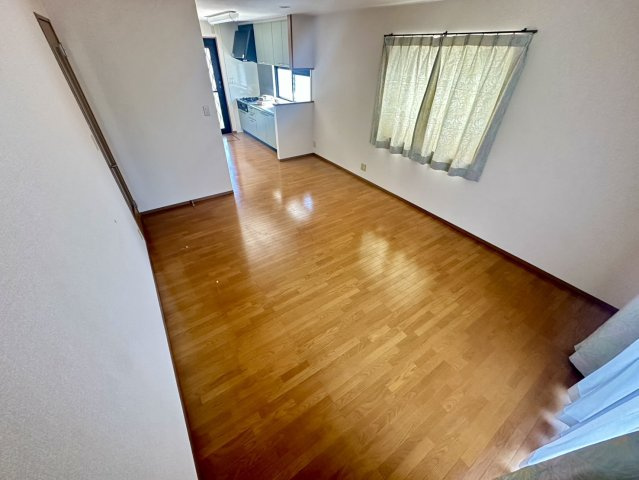 飯塚町谷一貸家住宅の居間・リビング