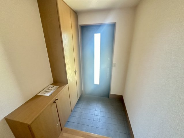 飯塚町谷一貸家住宅の玄関