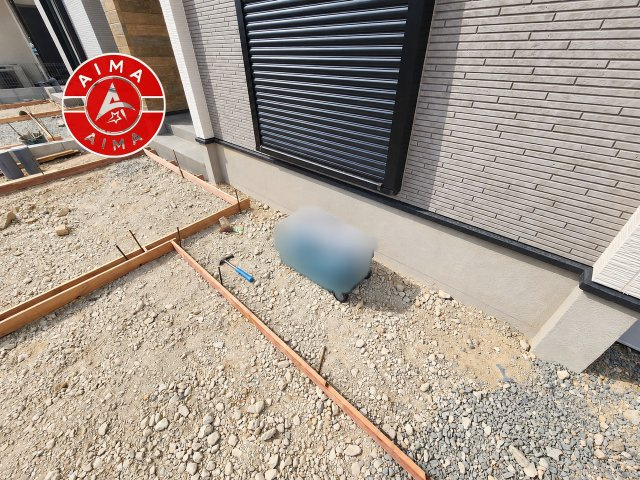 太宰府市通古賀6丁目第1-4棟（2号棟）の外観|お庭で自由な時間を過ごせます。