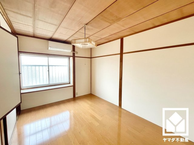 伏見区深草藪之内町の洋室