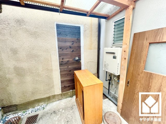 伏見区深草藪之内町の庭