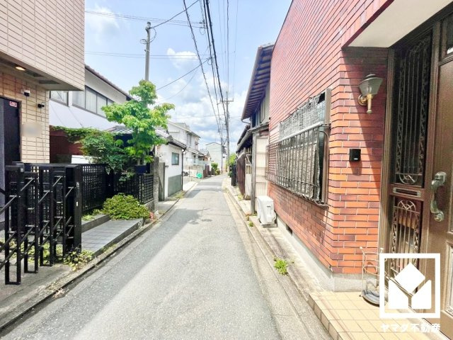 伏見区深草藪之内町の前面道路含む現地写真