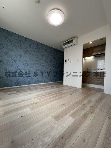 仲介手数料０円！クレストタップ名古屋ウエストの居間・リビング