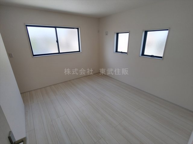 【寝室】の画像