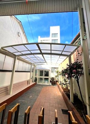 昭和町店舗事務所の外観