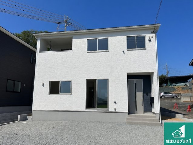 小野市片山町　第1期　新築一戸建ての外観|安心の10年保証！外観を美しく保ち、雨水で汚れを落とします！気になることがありましたら、お気軽にお問い合わせください！
