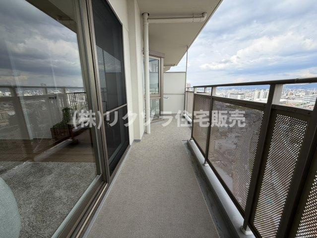 ファミール守口駅前エアーズタワーのバルコニー|■物件内覧・資金計画相談・住宅ローン相談、リフォーム相談、お問合せ受付中■
※当日・翌日のご内覧、ご相談はお電話でのお問合せがスムーズです！