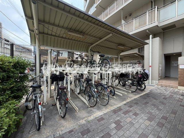 ファミール守口駅前エアーズタワーの駐輪場|■物件内覧・資金計画相談・住宅ローン相談、リフォーム相談、お問合せ受付中■
※当日・翌日のご内覧、ご相談はお電話でのお問合せがスムーズです！