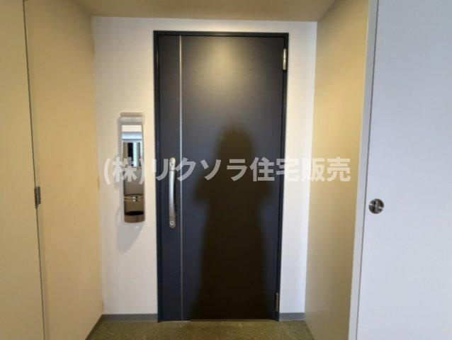 ファミール守口駅前エアーズタワーの玄関|■物件内覧・資金計画相談・住宅ローン相談、リフォーム相談、お問合せ受付中■
※当日・翌日のご内覧、ご相談はお電話でのお問合せがスムーズです！