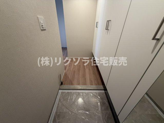 ファミール守口駅前エアーズタワーの内装|玄関内部
■物件内覧・資金計画相談・住宅ローン相談、リフォーム相談、お問合せ受付中■
※当日・翌日のご内覧、ご相談はお電話でのお問合せがスムーズです！