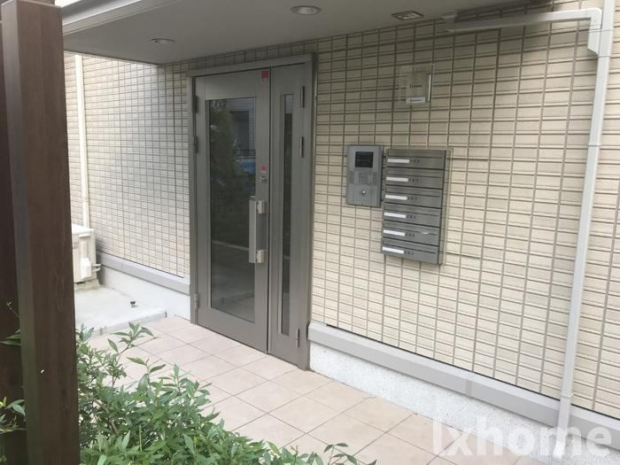 ライトフレーバー千里丘のロビー|毎日通るロビーはこのようになっています