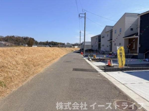 【新築戸建】　いわき市内郷御厩町4丁目第1　長期優良住宅の前面道路含む現地写真|北西側5.05ｍ公道