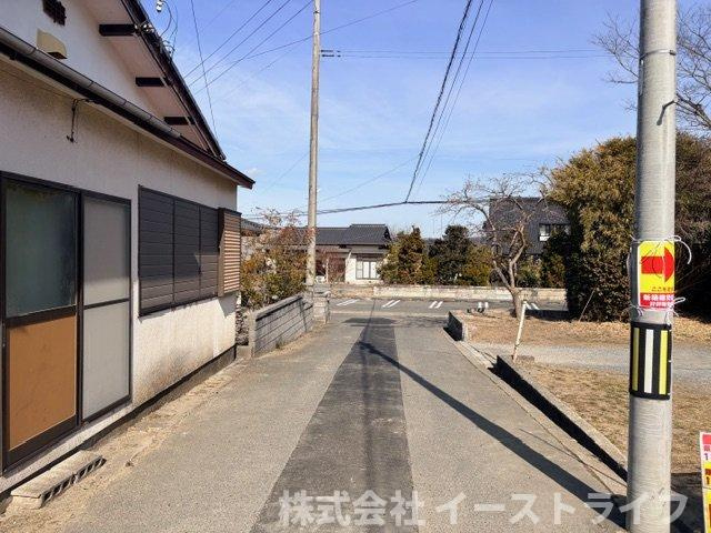 【新築戸建】　いわき市常磐西郷町第1　限定1棟　長期優良住宅の前面道路含む現地写真|西側4ｍ公道