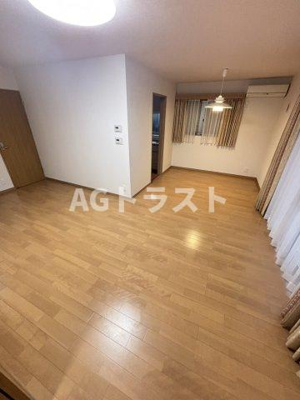 【居間・リビング】 | ㈱いづみや東大成町住宅