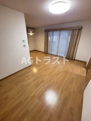 【居間・リビング】 | ㈱いづみや東大成町住宅