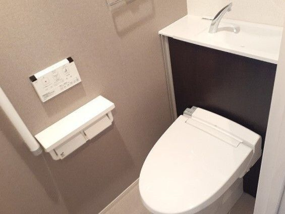 ラフレシール　クワトロのトイレ