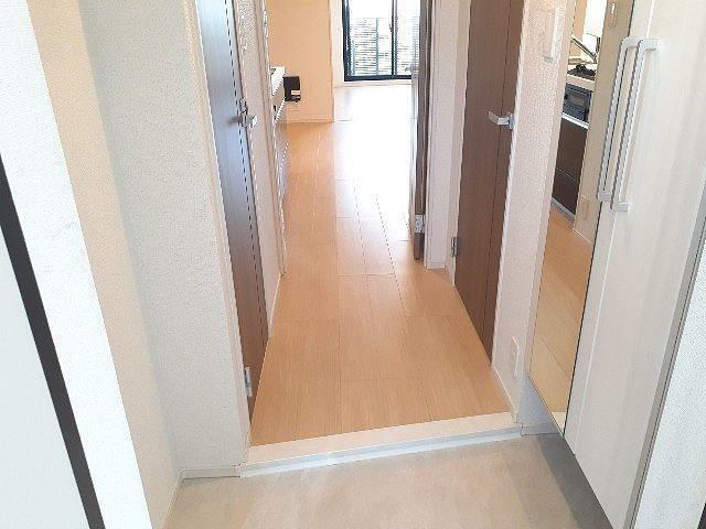ラフレシール　クワトロの玄関