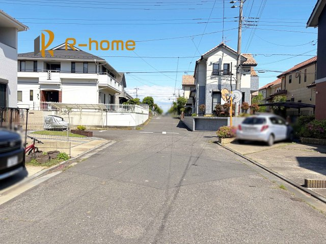 守谷市松ケ丘6丁目　売り地　A区画の前面道路含む現地写真|大きなお買い物だからこそ、メリット・デメリットを伝えさせて頂きます。
R-homeにお任せください♪