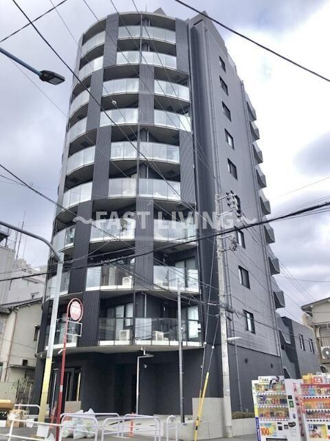 新宿区若松町の賃貸マンションのエントランス