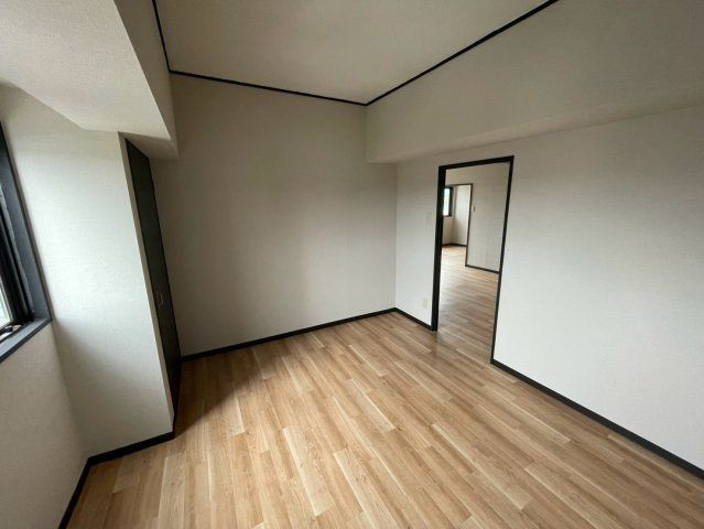 イーストガーデン 杉の木館の居間・リビング