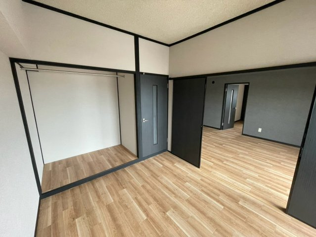 イーストガーデン 杉の木館の居間・リビング