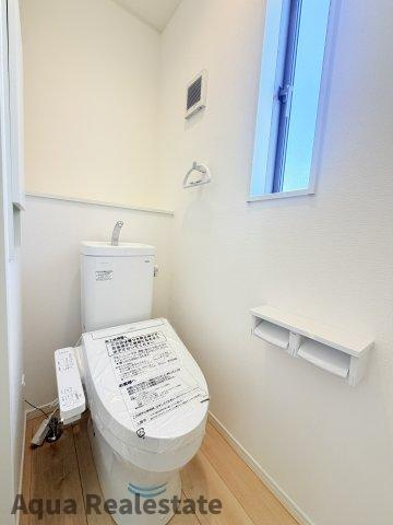 クレイドルガーデン板野町大寺第四のトイレ|清潔感のあるトイレです