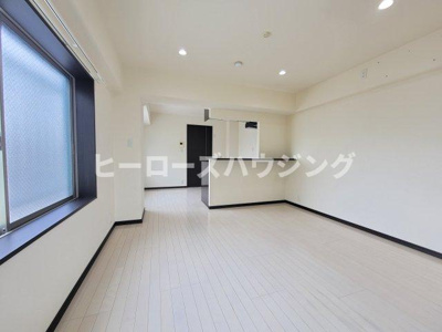 【居間・リビング】 | 岡町グリーンハイツ | ※2026年5月中旬撮影！