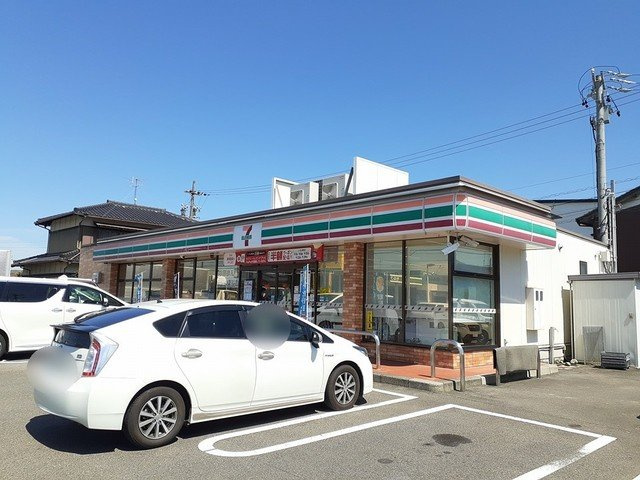 マッシモ勝佐の周辺|セブンイレブン村久野平松店まで559m