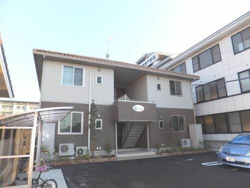 コンソラーレ富町 