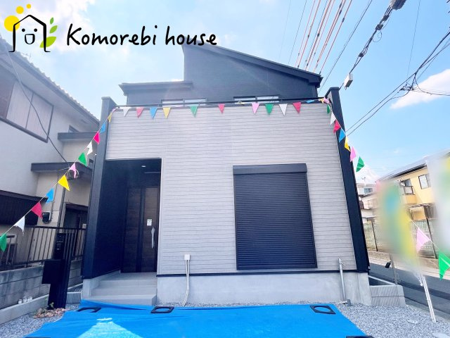 さいたま市南中丸15期　新築一戸建て　グラファーレ　01