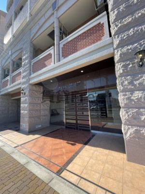 【エントランス】 | Luxe深江橋　仲介手数料無料